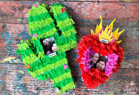 Pinata picture frame 